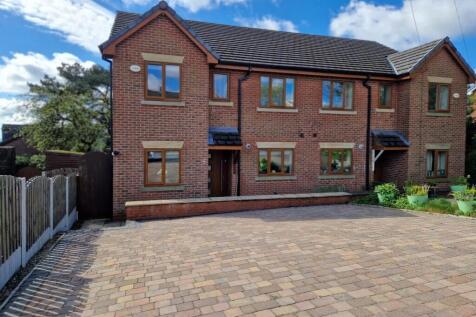 4 bedroom semi-detached house for sale