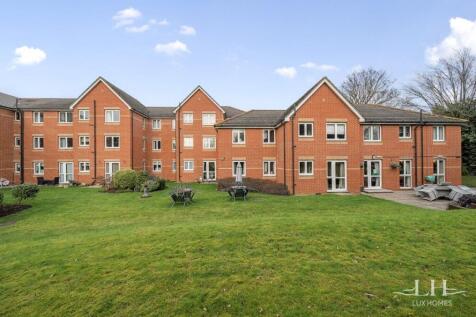 Draper Court, Hornchurch 1 bed apartment for sale