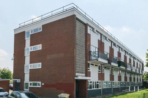 Cherry Tree Lane, Rainham 3 bed maisonette for sale