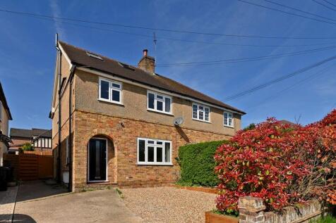 4 bedroom semi-detached house for sale