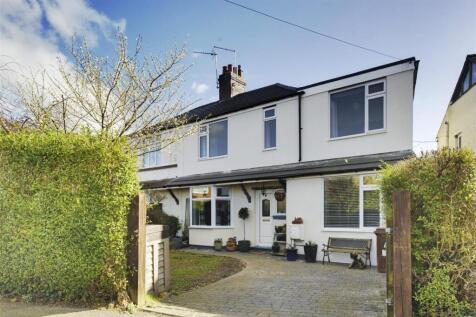 4 bedroom semi-detached house for sale