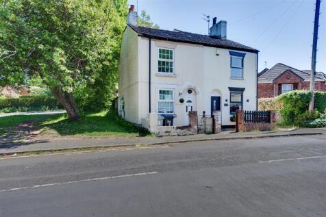 2 bedroom semi-detached house for sale