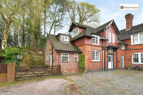 3 bedroom cottage for sale