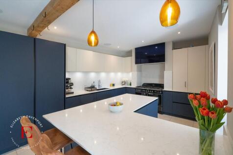 Warwick Road, Kenilworth, CV8 4 bed townhouse for sale