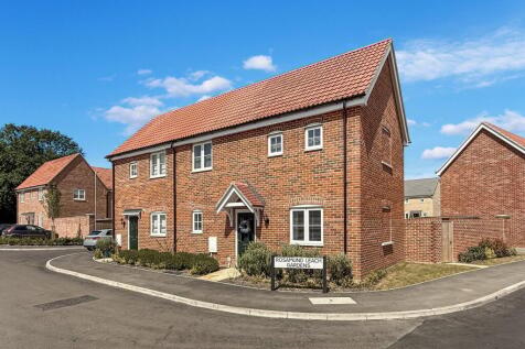 2 bedroom semi-detached house for sale