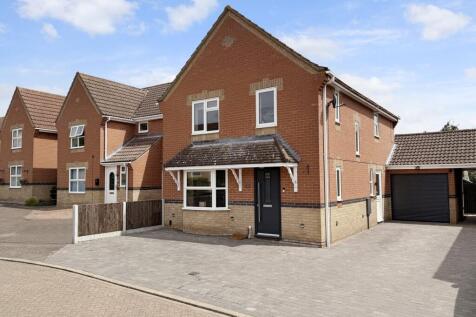 Mannall Walk, Ipswich IP5 4 bed detached house for sale