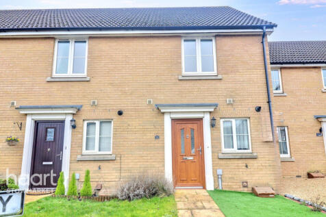 2 bedroom semi-detached house for sale