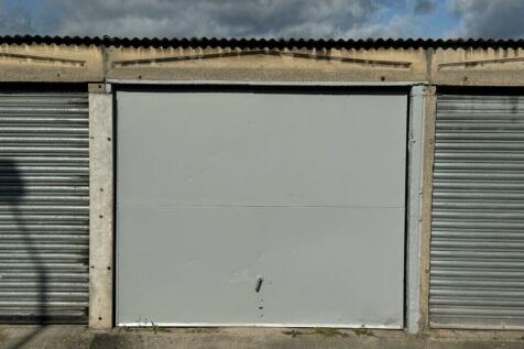 Garage No 7/ Lock Up, Twirlees... Garage for sale