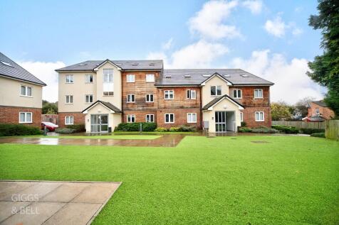 Alice Court, Ridgway Road, Luton... 2 bed ground floor flat for sale