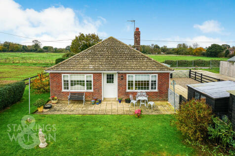 3 bedroom detached bungalow for sale