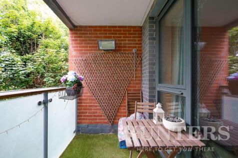 Isobel Place, London 2 bed apartment for sale