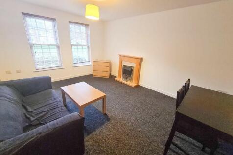 1 bedroom ground floor flat for sale