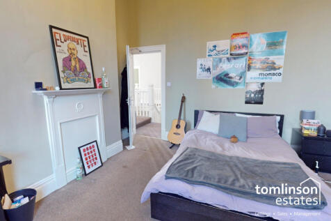 8 bedroom detached house for sale