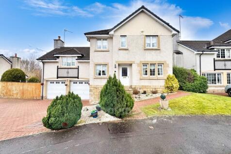 5 bedroom detached villa for sale