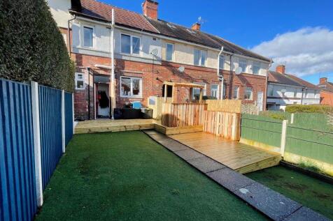 2 bedroom terraced house for sale