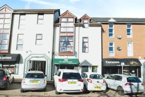 3 bedroom maisonette for sale