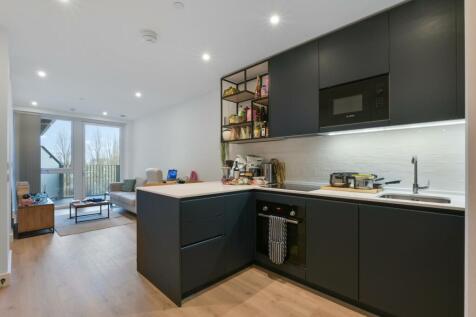 Studio apartment for sale