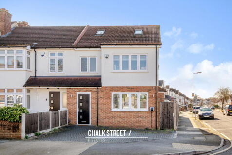 The Ridgeway, Gidea Park, RM2 4 bed end of terrace house for sale