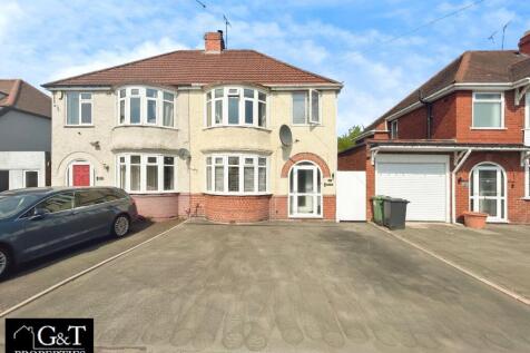 3 bedroom semi-detached house for sale
