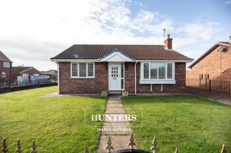 2 bedroom detached bungalow for sale