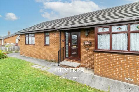 3 bedroom detached bungalow for sale