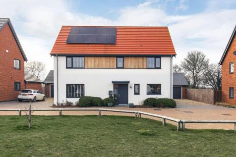 Watton 4 bed detached house for sale
