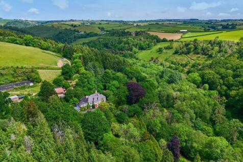 10 bedroom country house for sale