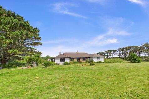 5 bedroom bungalow for sale