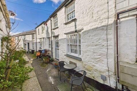 Higher Market Street, Penryn 2 bed cottage for sale