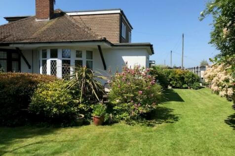 3 bedroom semi-detached bungalow for sale