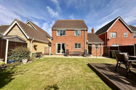 3 bedroom detached house for sale