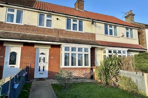 3 bedroom terraced house for sale