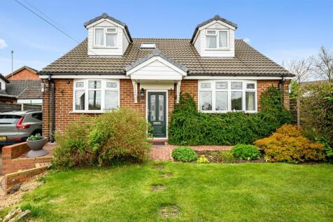 4 bedroom detached bungalow for sale