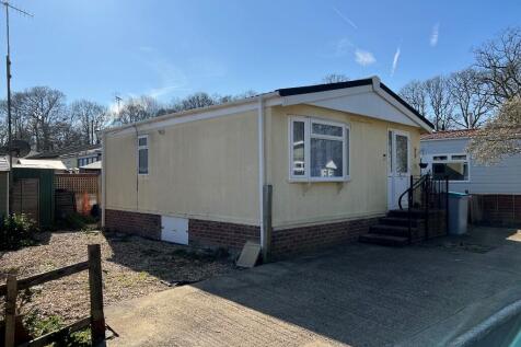 2 bedroom park home for sale