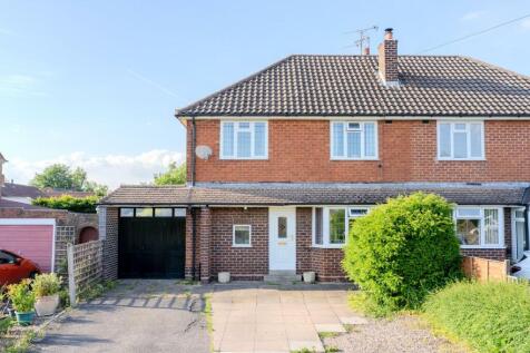 3 bedroom semi-detached house for sale