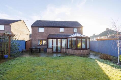 Lang Road, Bishopthorpe, York 3 bed detached house for sale