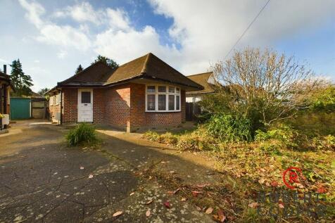 2 bedroom detached house for sale