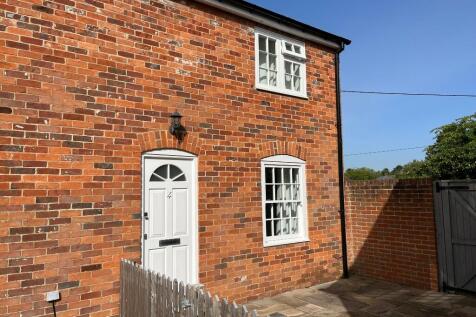 Newton Mews, Hungerford RG17 2 bed end of terrace house for sale