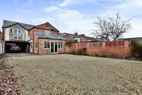 Chapel Lane, Cheshire SK9 3 bed terraced house for sale