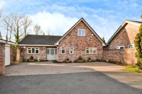 Whitehall Close, Cheshire East SK9 3 bed detached house for sale