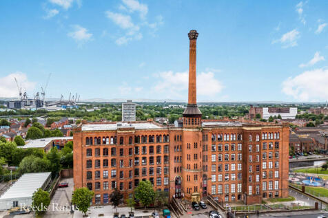 Lower Vickers Street, Manchester M40 2 bed apartment for sale