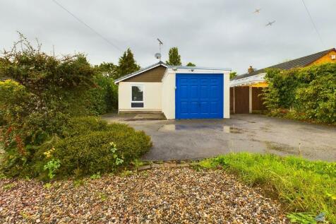 3 bedroom detached bungalow for sale