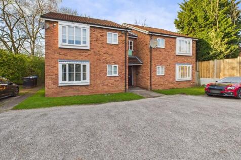 Studio flat for sale