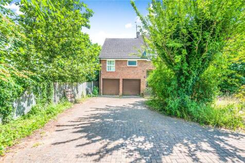 Horseguards Drive, Maidenhead 4 bed detached house for sale
