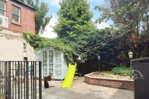 Queen Street, Maidenhead 1 bed apartment for sale