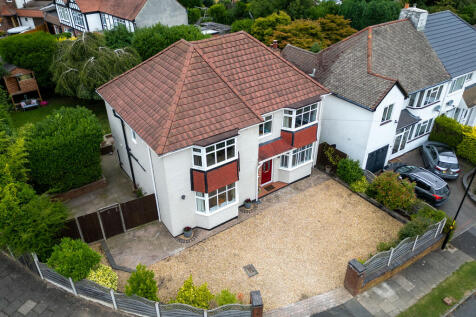 Clarence Gardens, Sutton Coldfield B74 4 bed detached house for sale