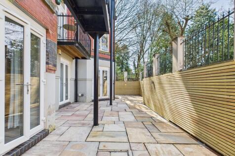 Anchorage Road, Sutton Coldfield B74 3 bed apartment for sale