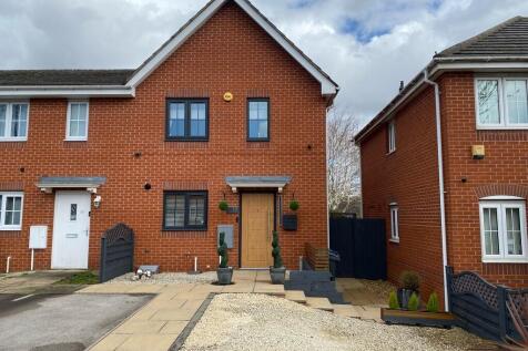 Campion Gardens, Birmingham B24 3 bed end of terrace house for sale