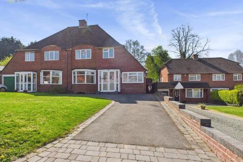 4 bedroom semi-detached house for sale