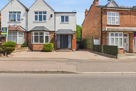 Eachelhurst Road, Sutton Coldfield B76 3 bed semi